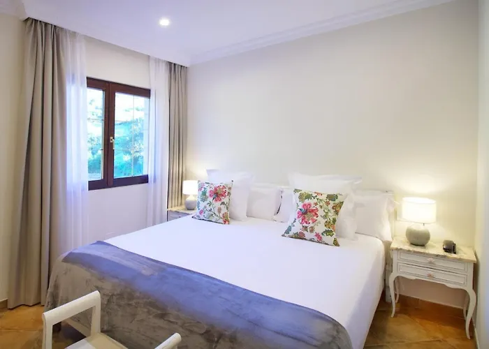 Penas Blancas Hotel Liaño